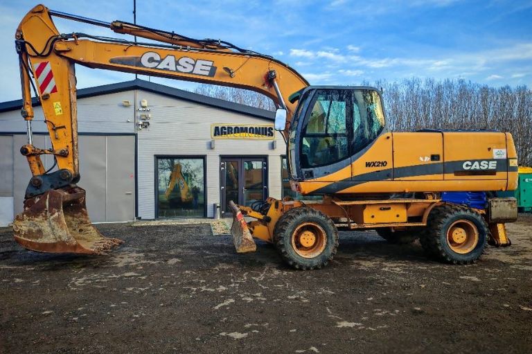 EXCAVADORA DE RUEDAS CASE WX165