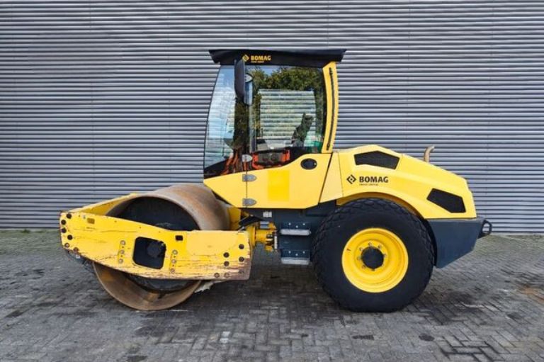 RODILLO COMPACTADOR BOMAG BW 177